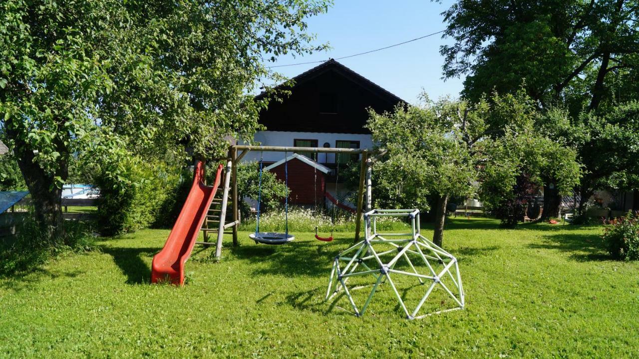 Ferienwohnung Auf Einem Richtigen Bauernhof Finkenstein am Faaker See Exterior photo